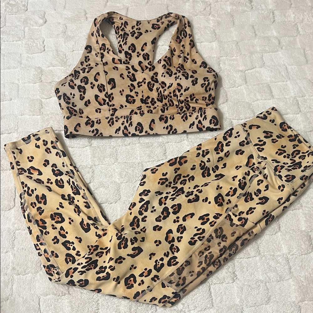Powerhold by Fabletics set